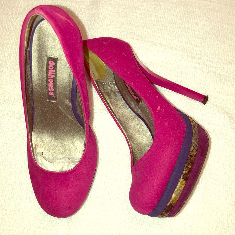 Fuchsia Pumps